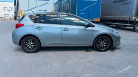 Toyota Auris 1.6 БЕНЗИН, снимка 8
