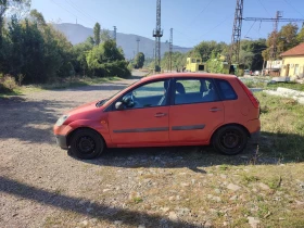 Ford Fiesta 1.3 бензин с газ, снимка 5