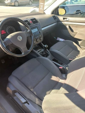 VW Golf 1.6 FSI | Mobile.bg    7