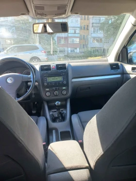 VW Golf 1.6 FSI | Mobile.bg    6