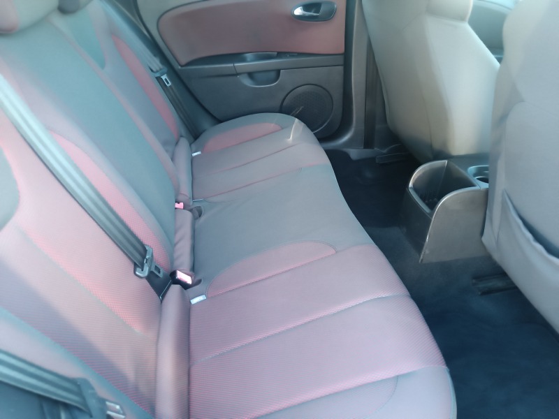 Seat Leon 1.9 TDI , снимка 12 - Автомобили и джипове - 46423779