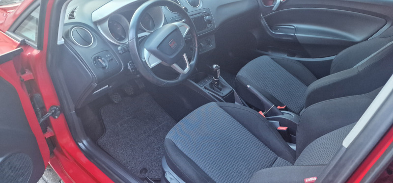 Seat Ibiza Топ оферта внос от Германия, снимка 7 - Автомобили и джипове - 45785911