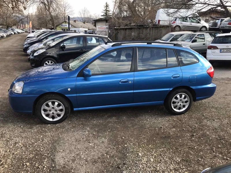 Kia Rio 1.4i, снимка 4 - Автомобили и джипове - 44312873