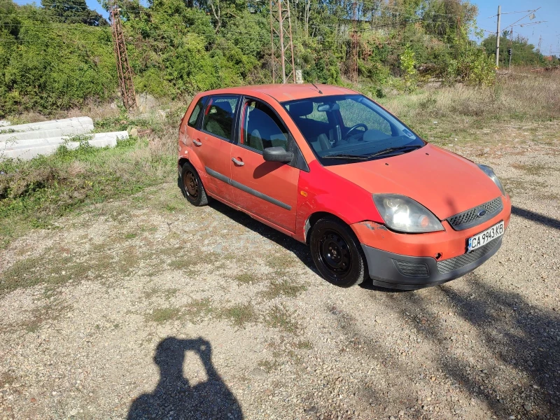 Ford Fiesta 1.3 бензин с газ, снимка 2 - Автомобили и джипове - 47362151