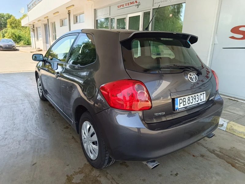 Toyota Auris 1.6 VVTi, снимка 6 - Автомобили и джипове - 47436018