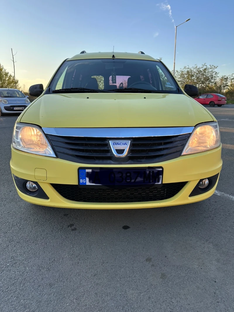 Dacia Logan, снимка 11 - Автомобили и джипове - 47875291