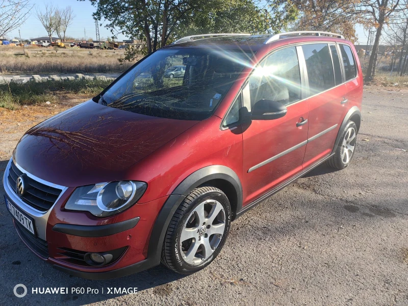 VW Touran Vw Touran Cross 2.0 BMM, снимка 7 - Автомобили и джипове - 47881646