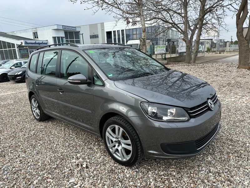 VW Touran 1.6 TDI, снимка 2 - Автомобили и джипове - 48309053