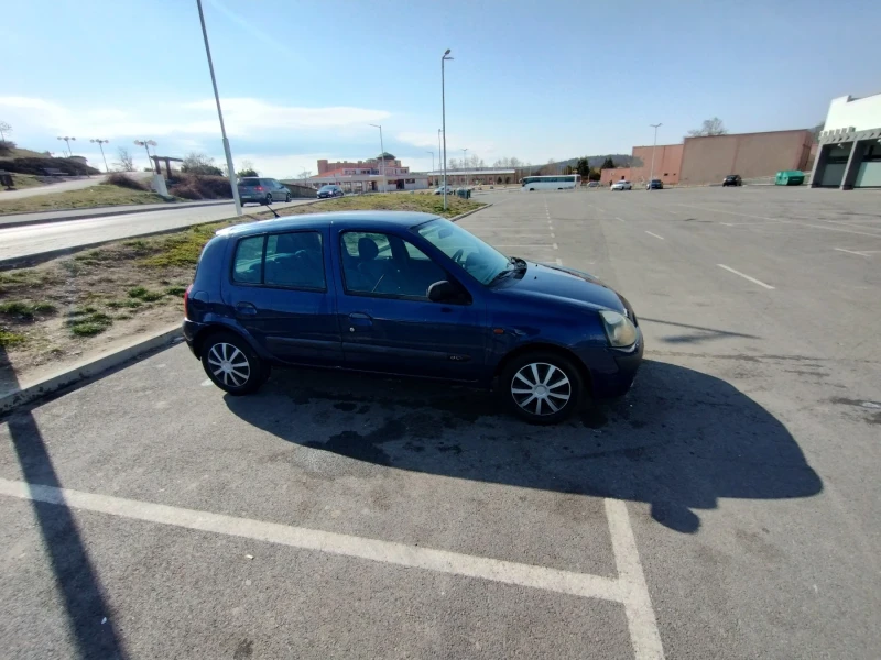 Renault Clio, снимка 5 - Автомобили и джипове - 49090798