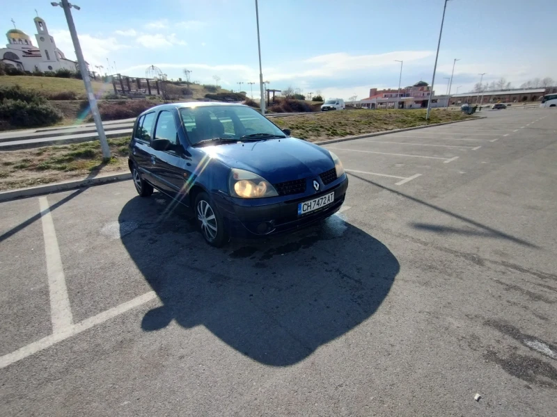 Renault Clio, снимка 1 - Автомобили и джипове - 49090798