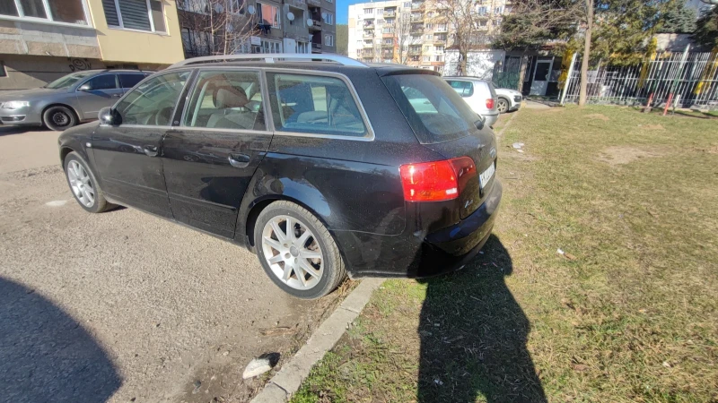 Audi A4 2.0 TDI, снимка 5 - Автомобили и джипове - 49314497