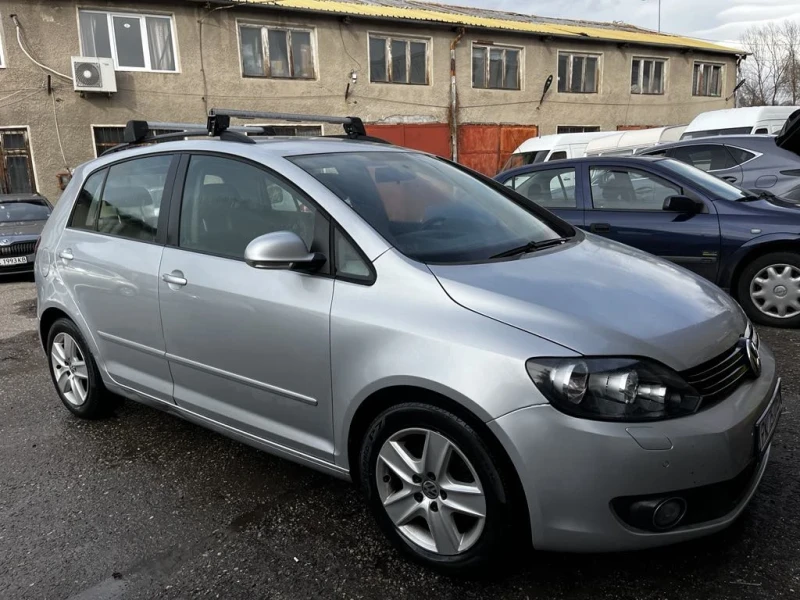 VW Golf Plus 1.6tdi, снимка 5 - Автомобили и джипове - 49521645