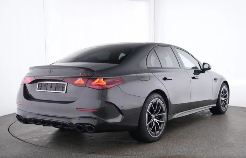 Mercedes-Benz E 53 AMG 4M+ Premium/NIGHT I+ II/20&#34;/DISTR, снимка 2 - Автомобили и джипове - 51497809