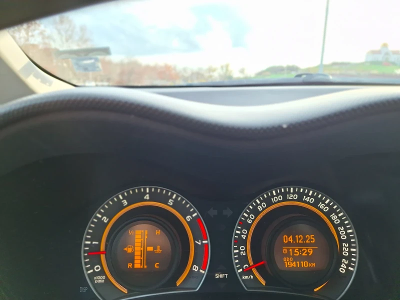 Toyota Auris Toyota Auris Facelift 1.33 vvti benzin, снимка 10 - Автомобили и джипове - 52664425