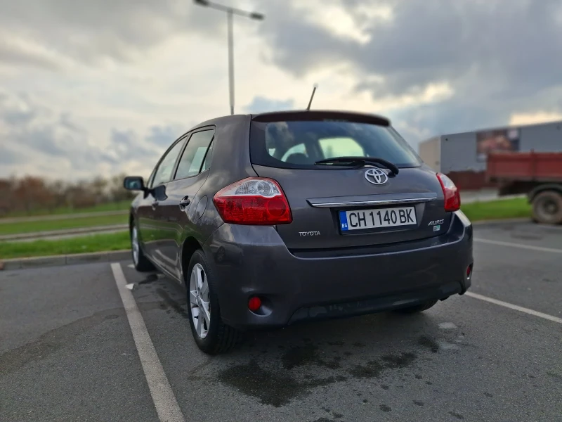 Toyota Auris Toyota Auris Facelift 1.33 vvti benzin, снимка 5 - Автомобили и джипове - 52664425