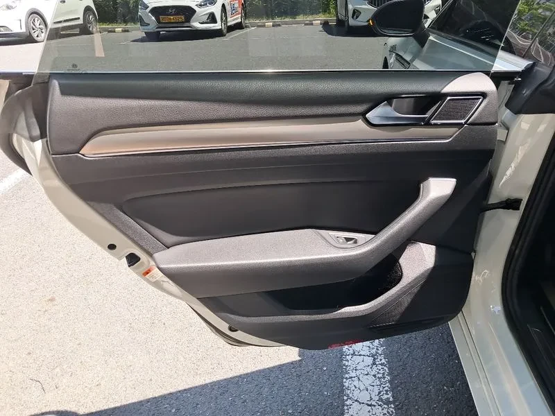 VW Arteon Arteon 2.0 Tdi Premium, снимка 16 - Автомобили и джипове - 54959555