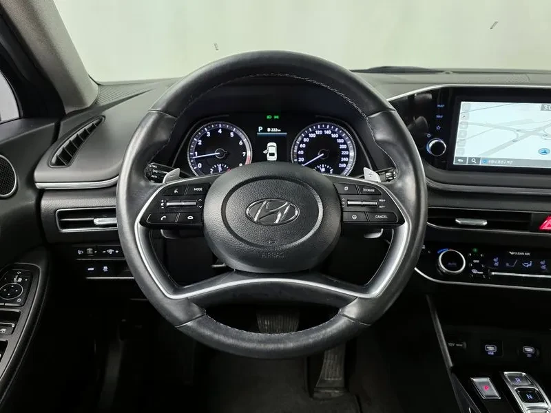 Hyundai Sonata 2.0 Premium Plus, снимка 13 - Автомобили и джипове - 56130625