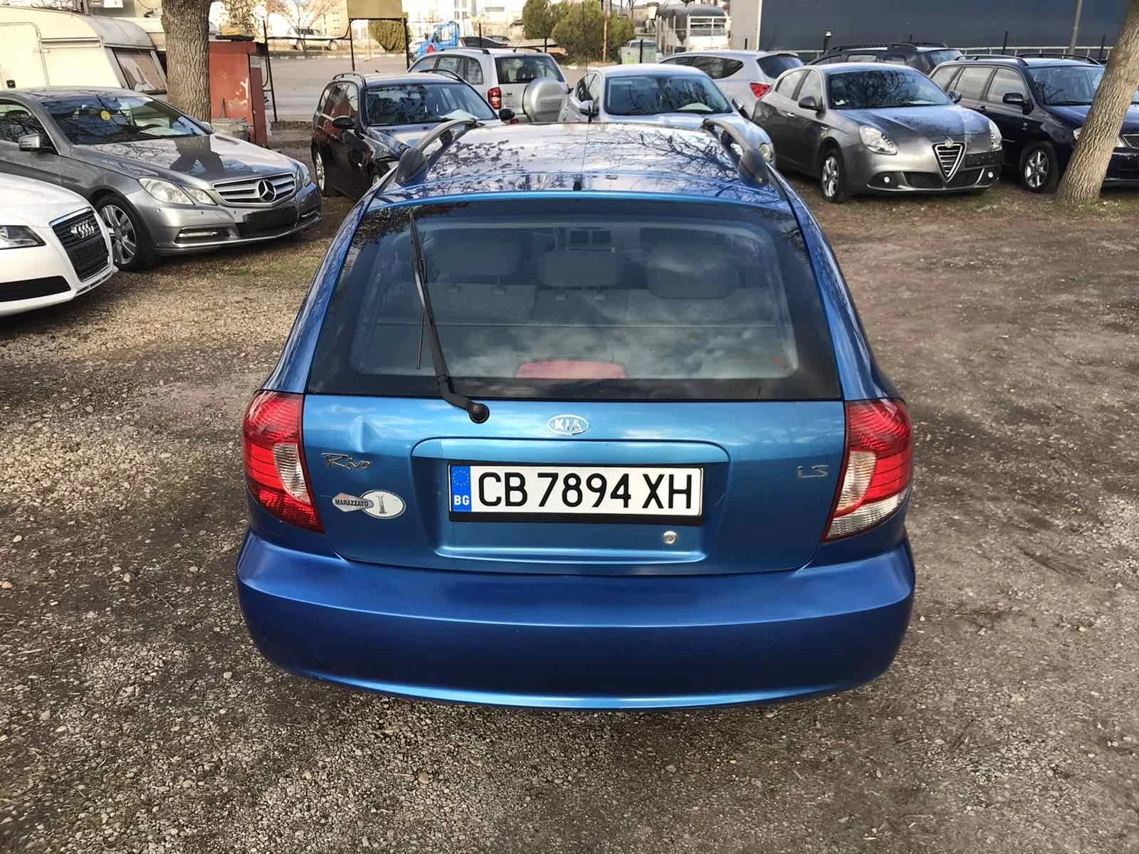 Kia Rio 1.4i - изображение 7