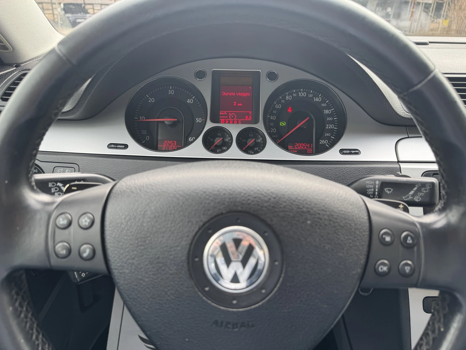 VW Passat 2.0TDI-140кс. / АВТОМАТ / ЛИЗИНГ | Mobile.bg — изображение 12