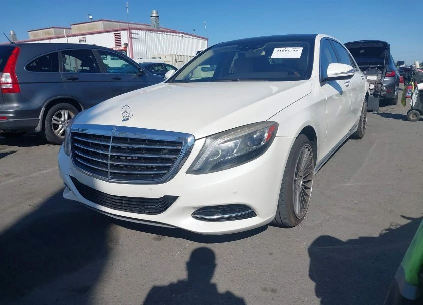 Mercedes-Benz S 500 2014 MERCEDES-BENZ S 550 - изображение 3