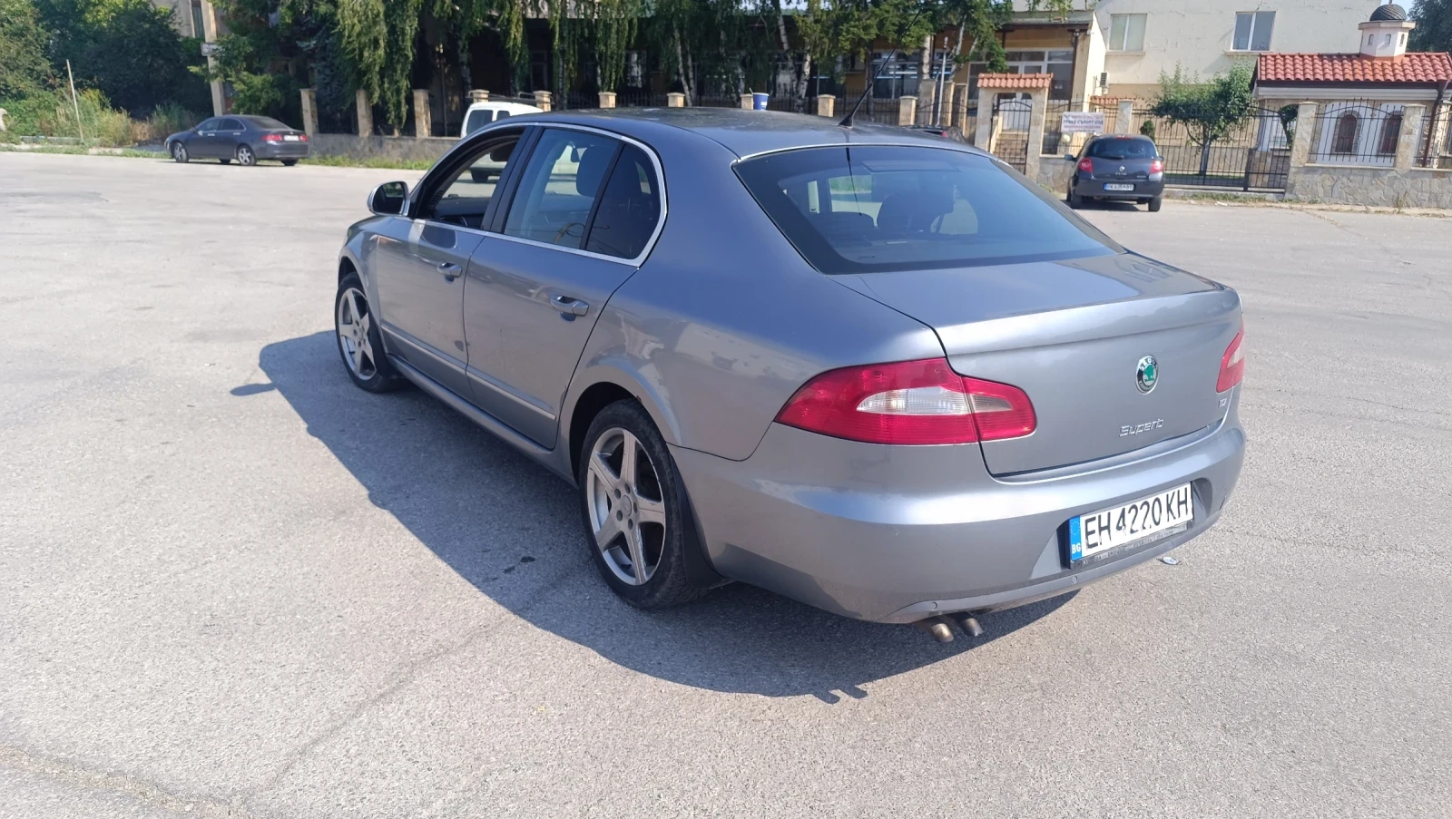 Skoda Superb 1.9 - изображение 2