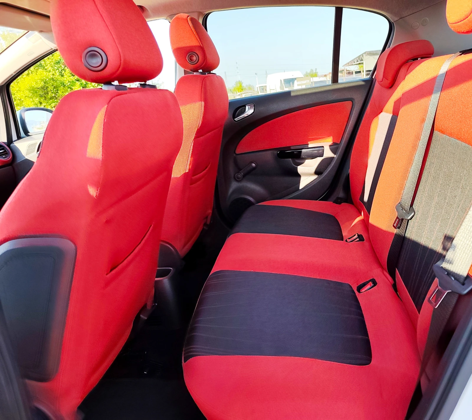 Opel Corsa 1, 2i GAZ 111 EDITION - изображение 9