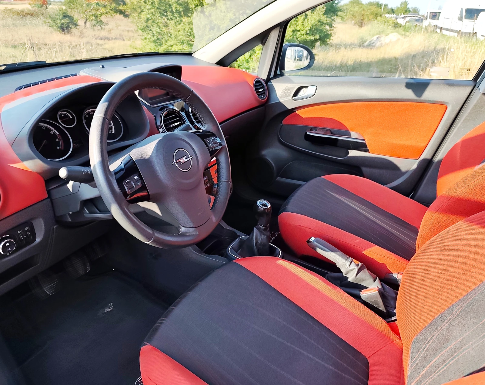 Opel Corsa 1, 2i GAZ 111 EDITION - изображение 6