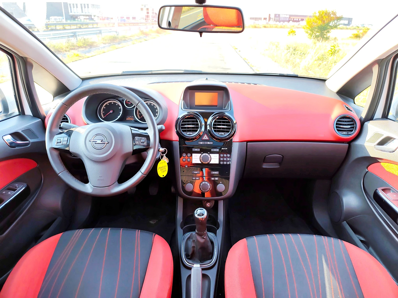 Opel Corsa 1, 2i GAZ 111 EDITION - изображение 7