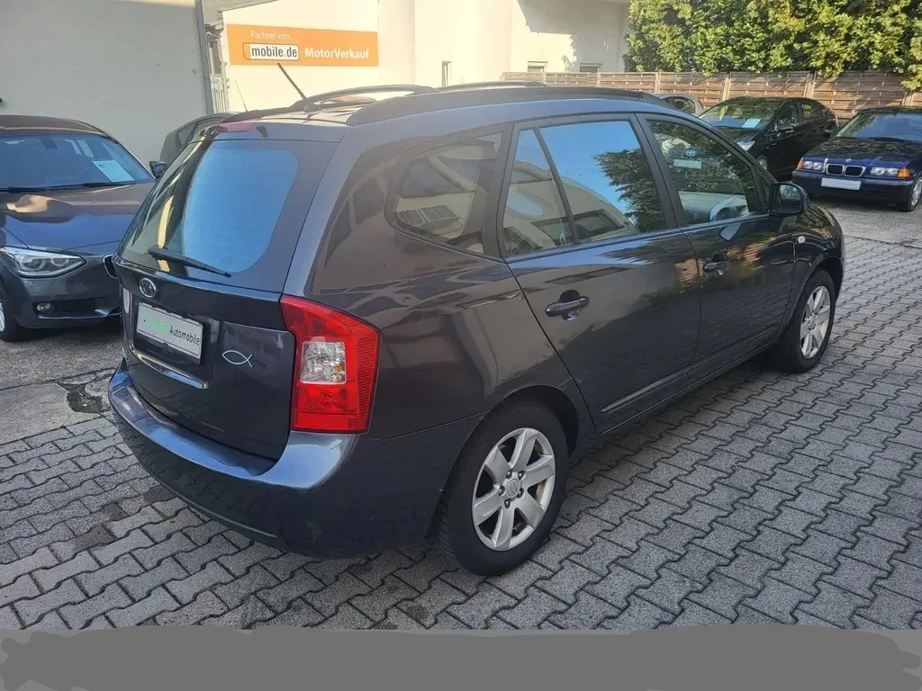 Kia Carens 2.0 бензин 144 кс , Facelift модел 2009 година  - изображение 4