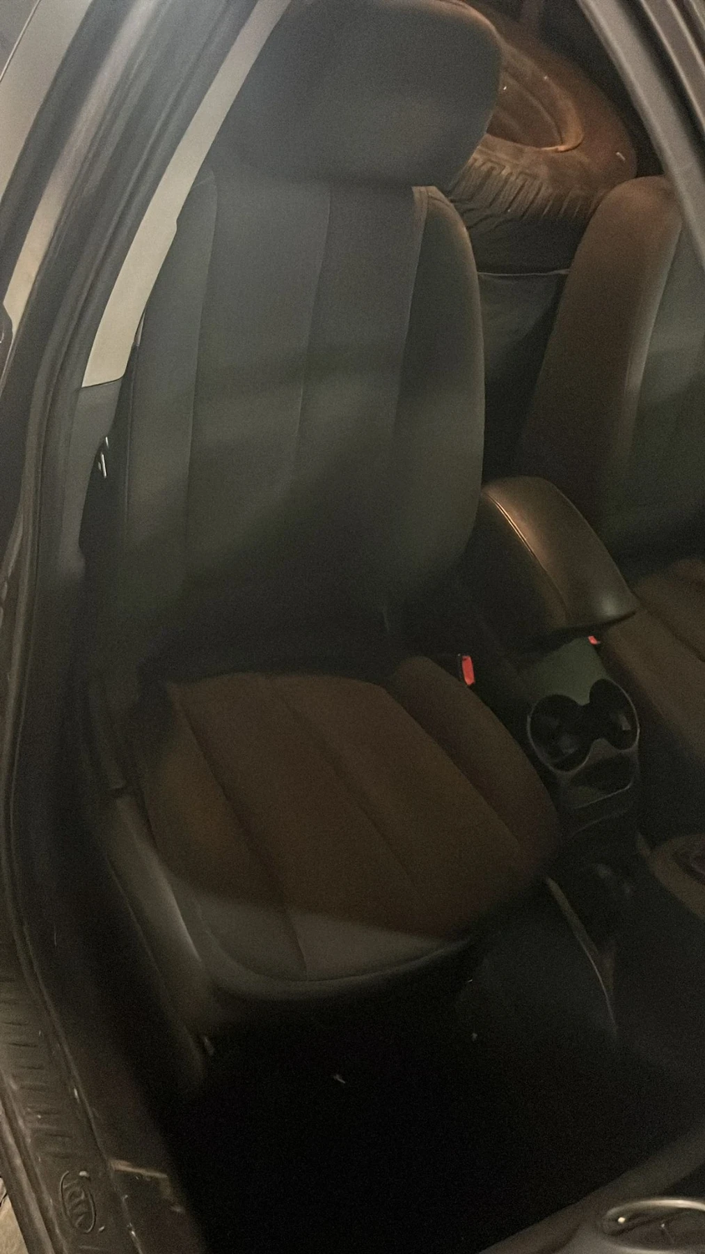 Kia Carens 2.0 бензин 144 кс , Facelift модел 2009 година  - изображение 10