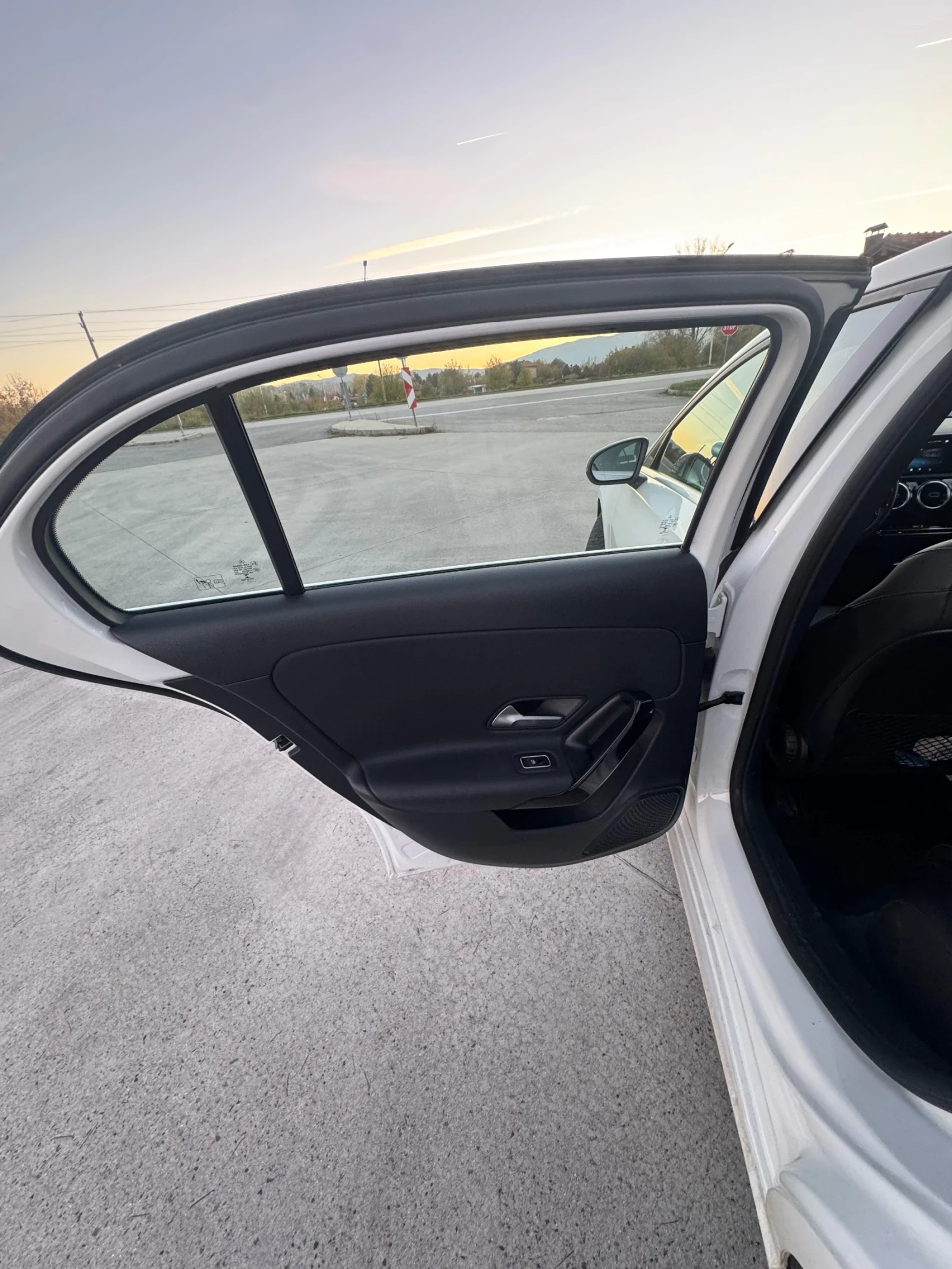 Mercedes-Benz A 180 | Mobile.bg   10