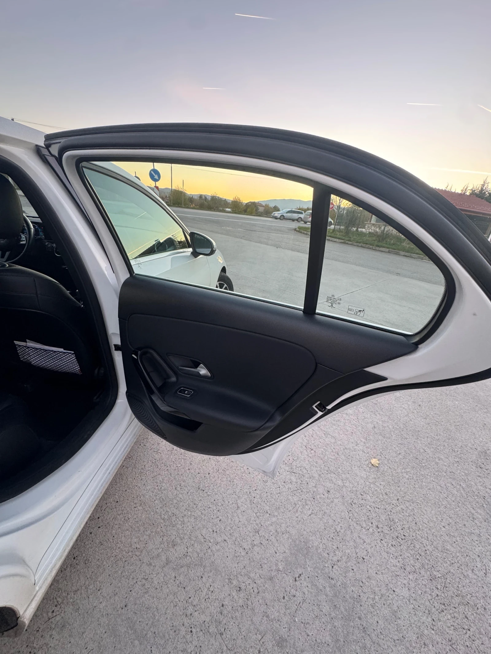 Mercedes-Benz A 180 | Mobile.bg   13