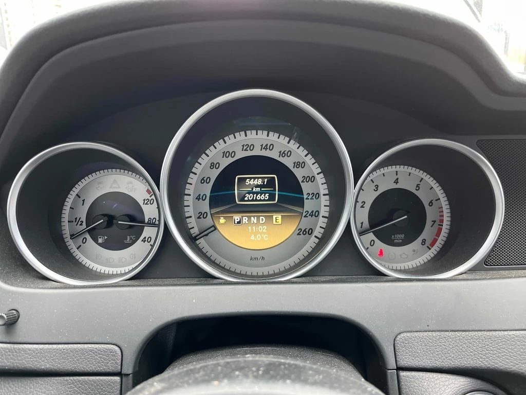 Mercedes-Benz C 350 CARFAX * БЕЗ ПЪРВОНАЧАЛНА ВНОСКА - изображение 8