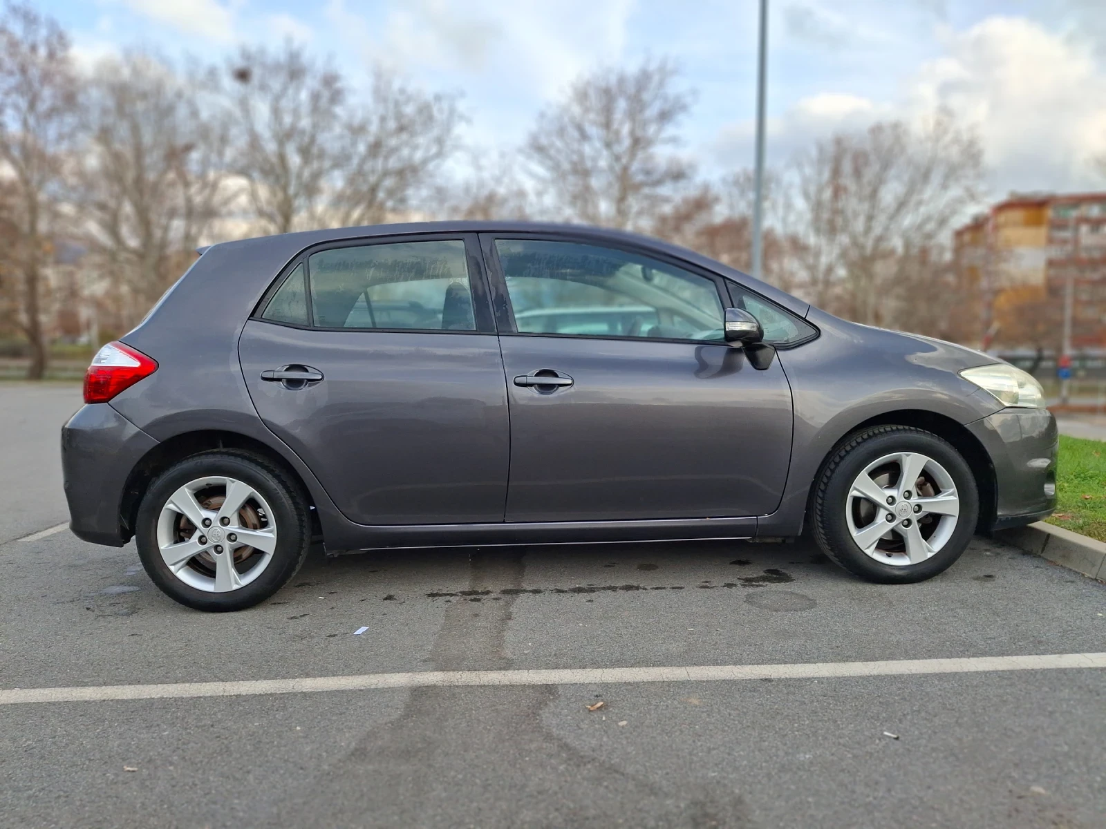 Toyota Auris Toyota Auris Facelift 1.33 vvti benzin - изображение 4