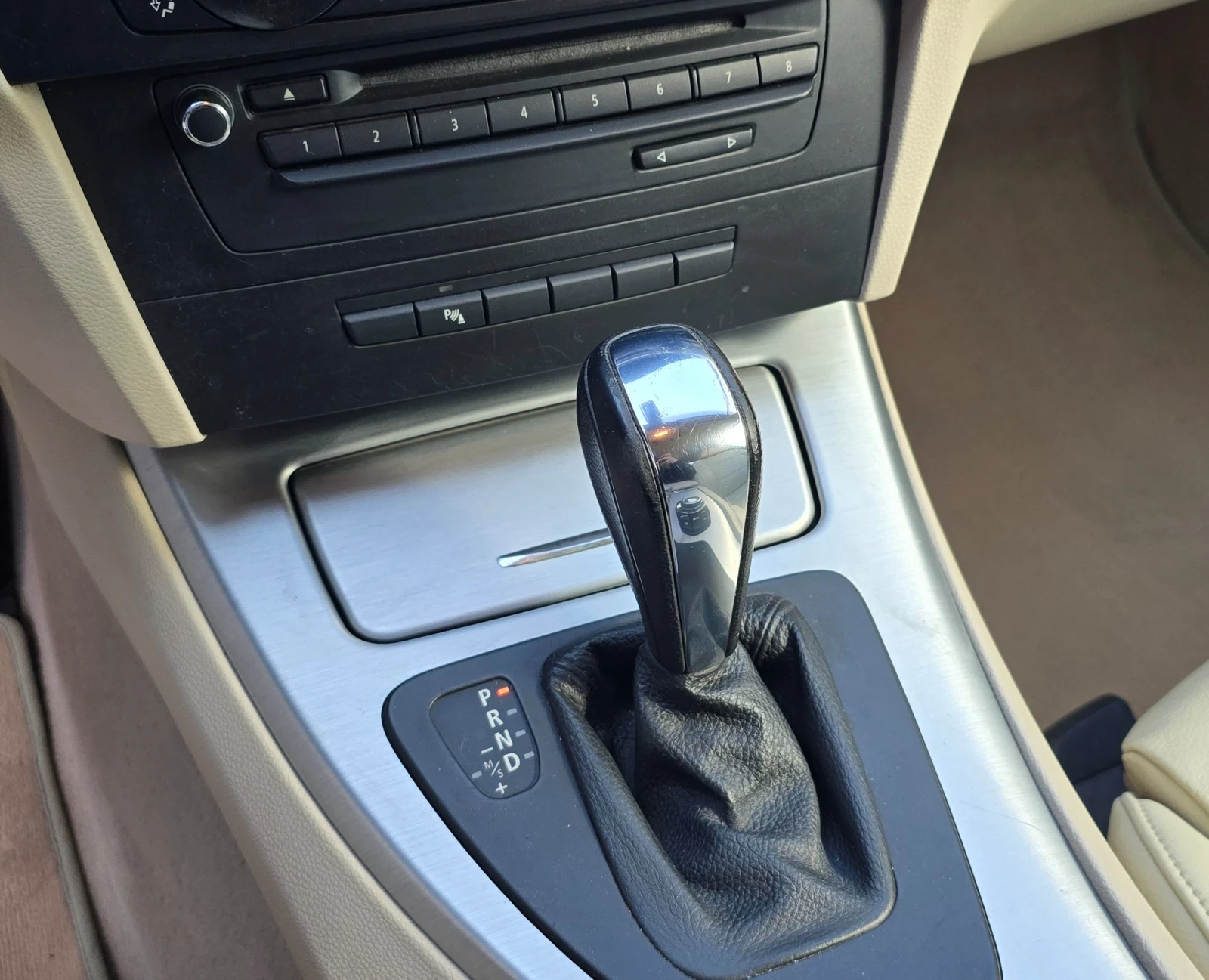 BMW 320 2.0d 177к.с., снимка 8 - Автомобили и джипове - 53827119