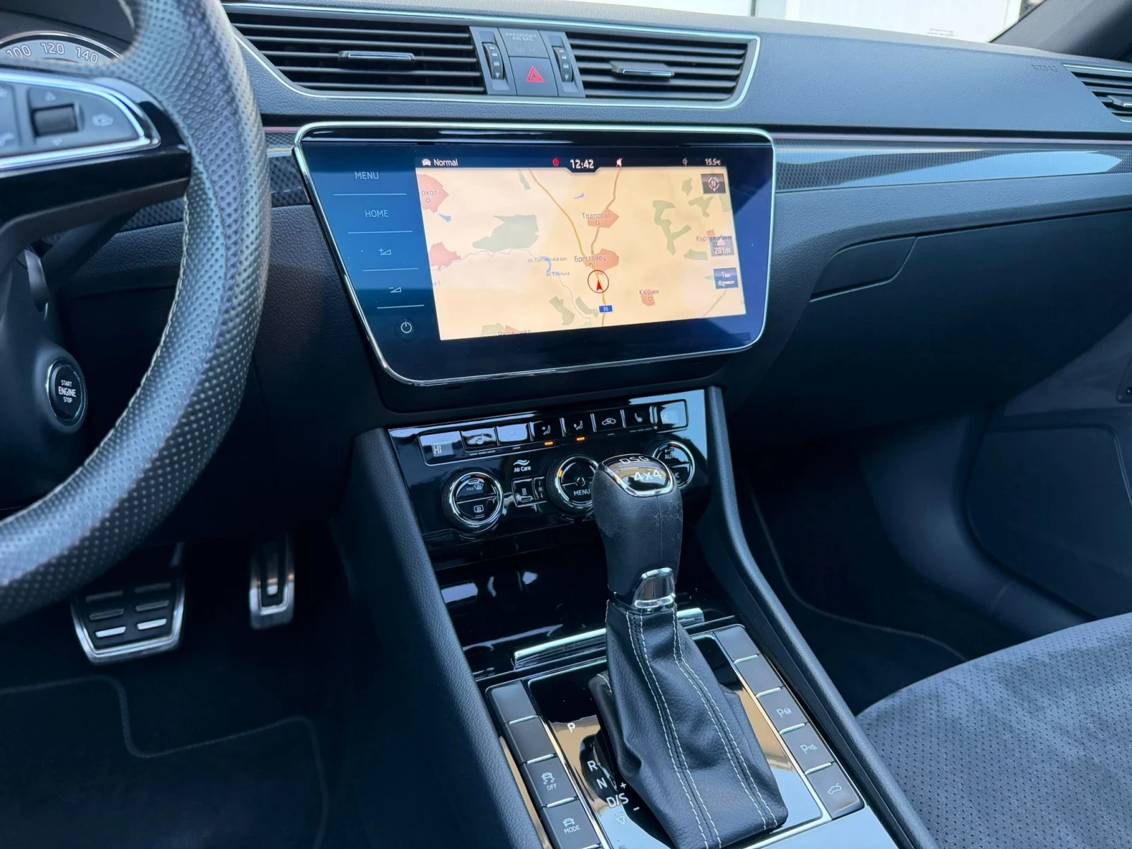 Skoda Superb SportLine/4x4/Navi/Panorama/Camera/Печка, снимка 10 - Автомобили и джипове - 53827843