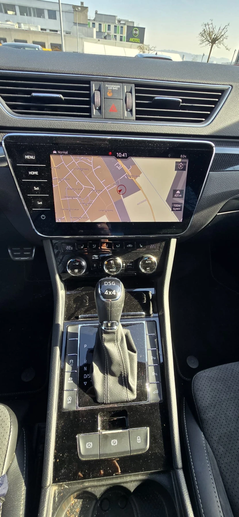 Skoda Superb SportLine/4x4/Navi/Panorama/Camera/Печка, снимка 8 - Автомобили и джипове - 53827843