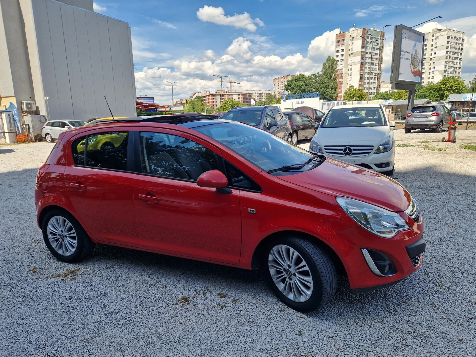 Opel Corsa 1.4i/АВТОМАТИК/SUMMER SALE, снимка 4 - Автомобили и джипове - 53947806
