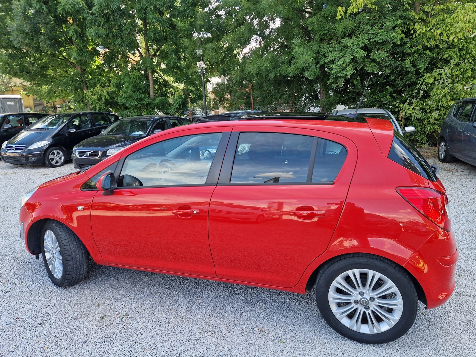 Opel Corsa 1.4i/АВТОМАТИК/SUMMER SALE, снимка 9 - Автомобили и джипове - 53947806