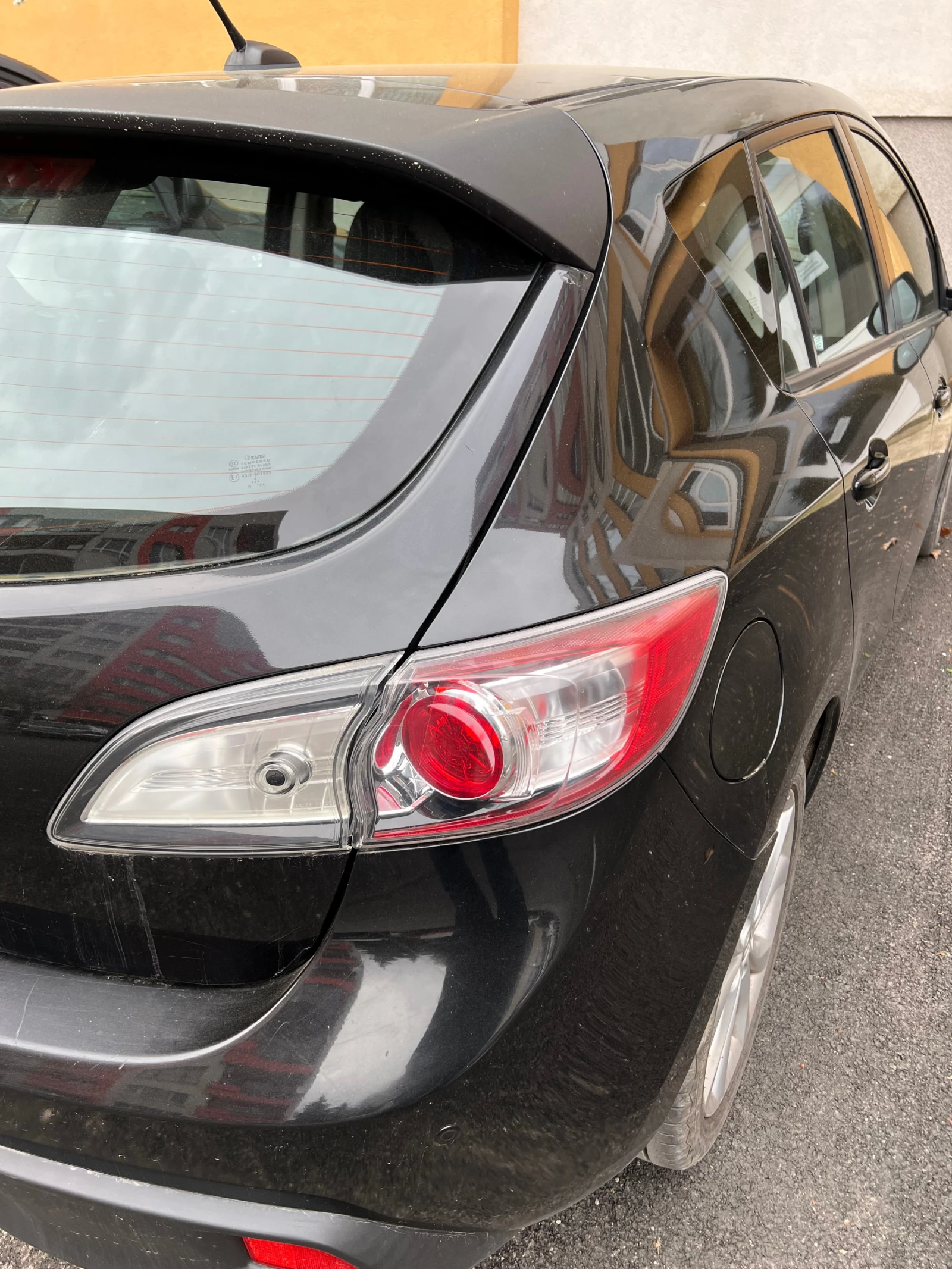 Mazda 3, снимка 5 - Автомобили и джипове - 54201257