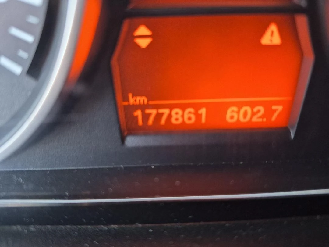 BMW 335, снимка 6 - Автомобили и джипове - 54246297