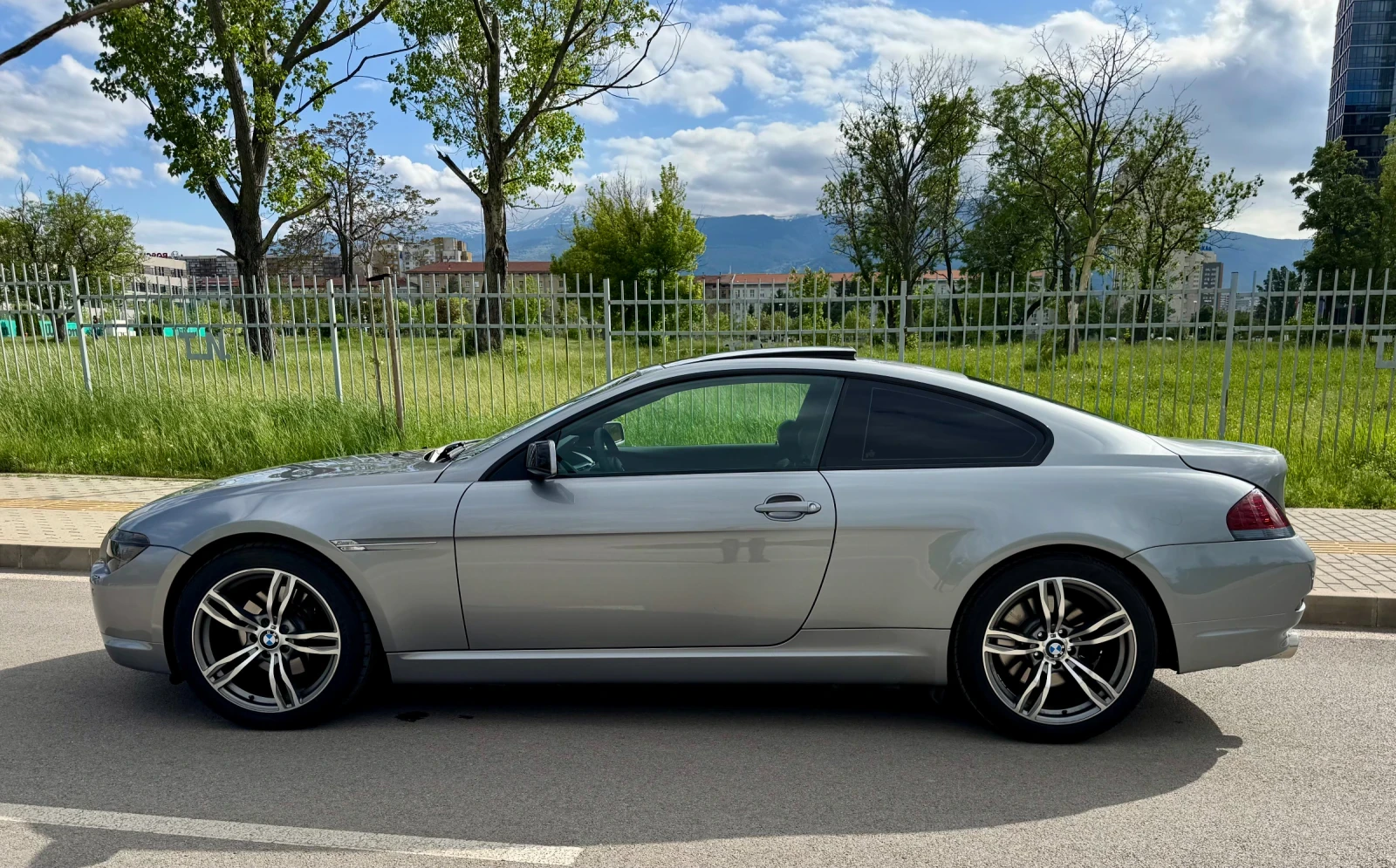 BMW 645 Ci/Panorama/Logic 7/Recaro/Подгрев, снимка 2 - Автомобили и джипове - 54557956