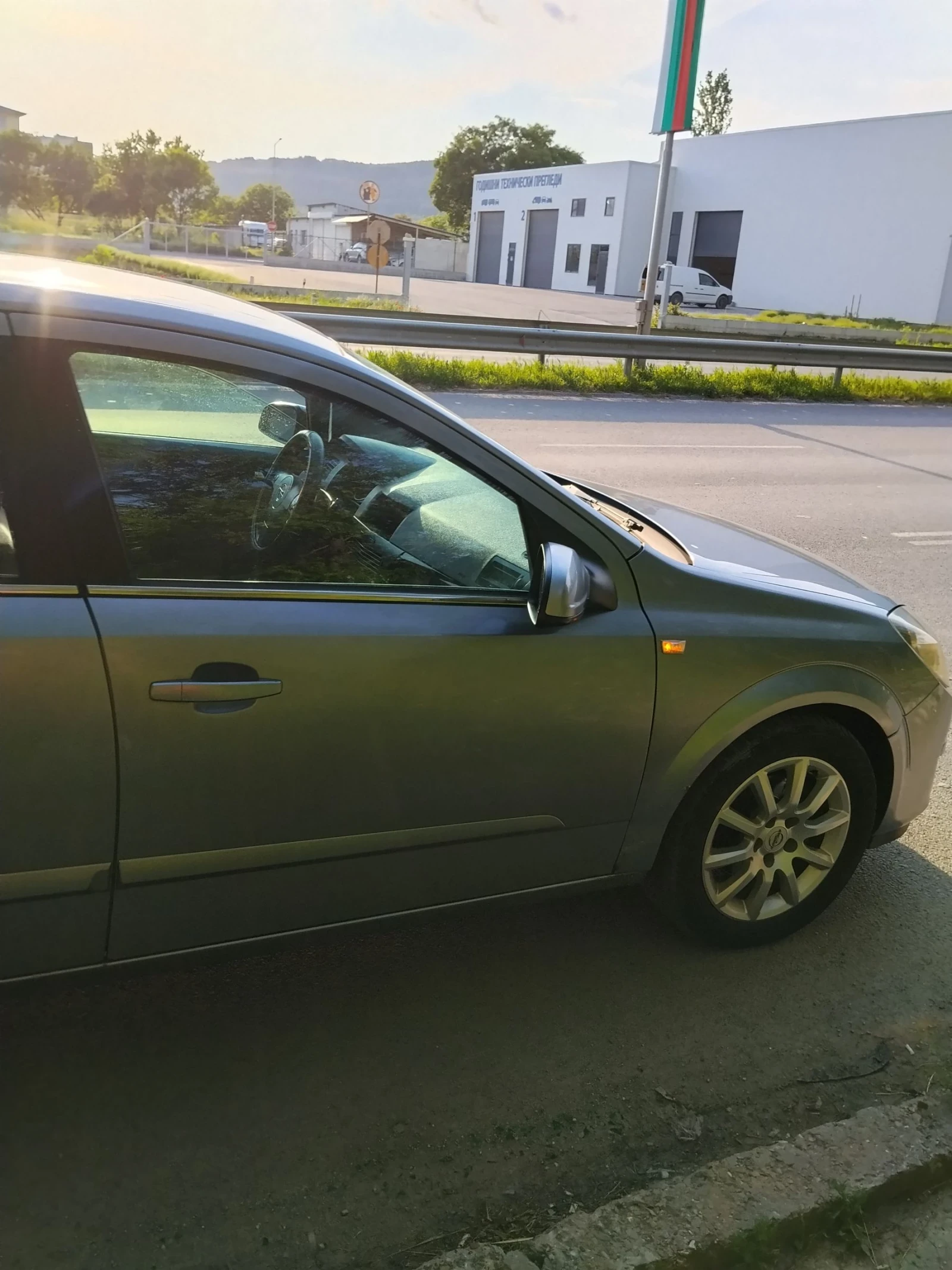 Opel Astra 1.7, снимка 10 - Автомобили и джипове - 54825250