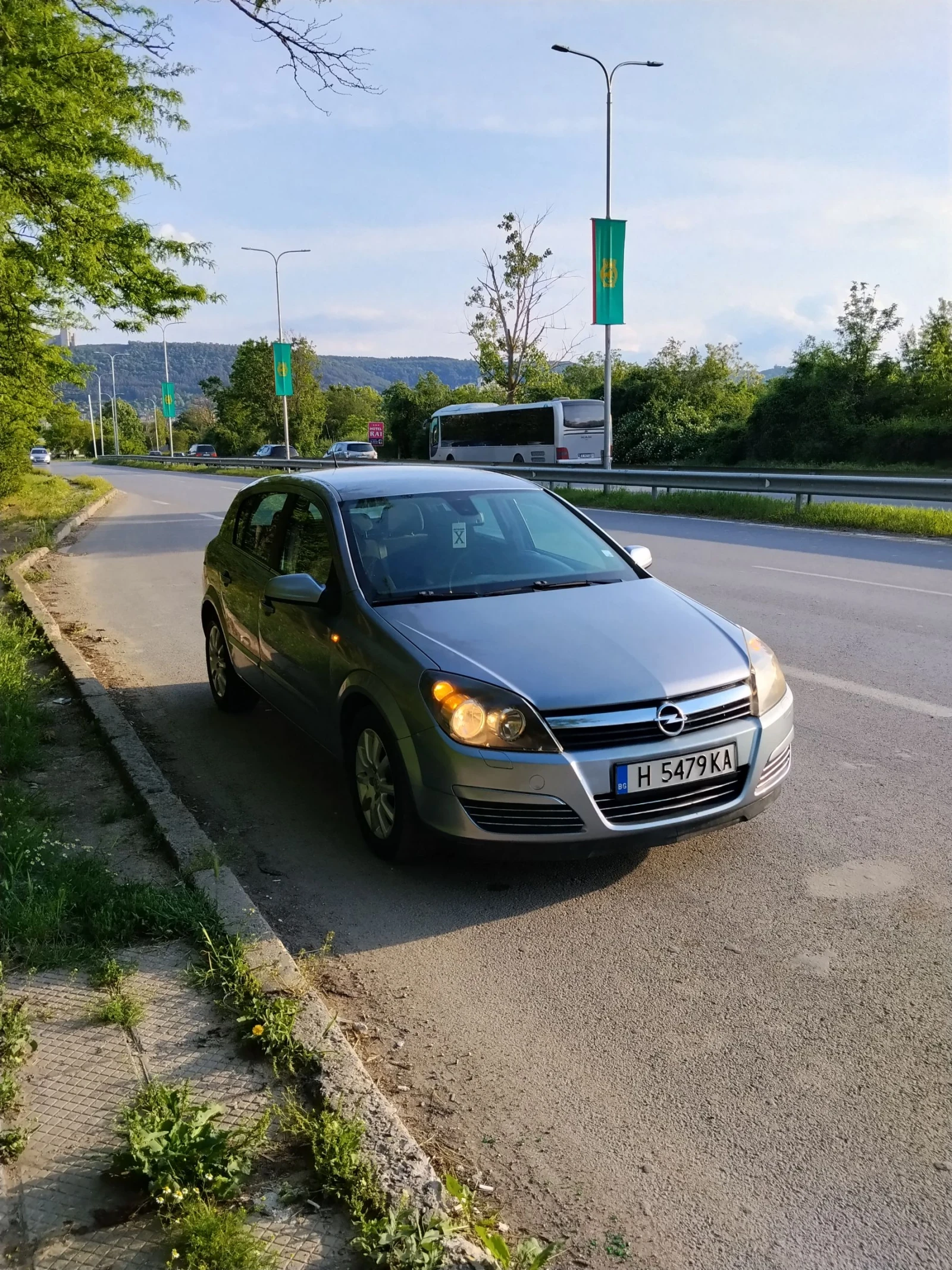 Opel Astra 1.7, снимка 6 - Автомобили и джипове - 54825250