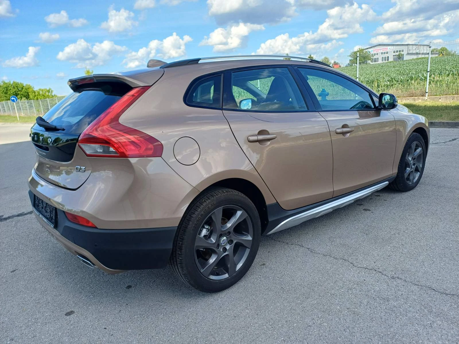 Volvo V40 Cross Country 2.0 Diesel 150k.s. 5-��������� | Mobile.bg � ����������� 4