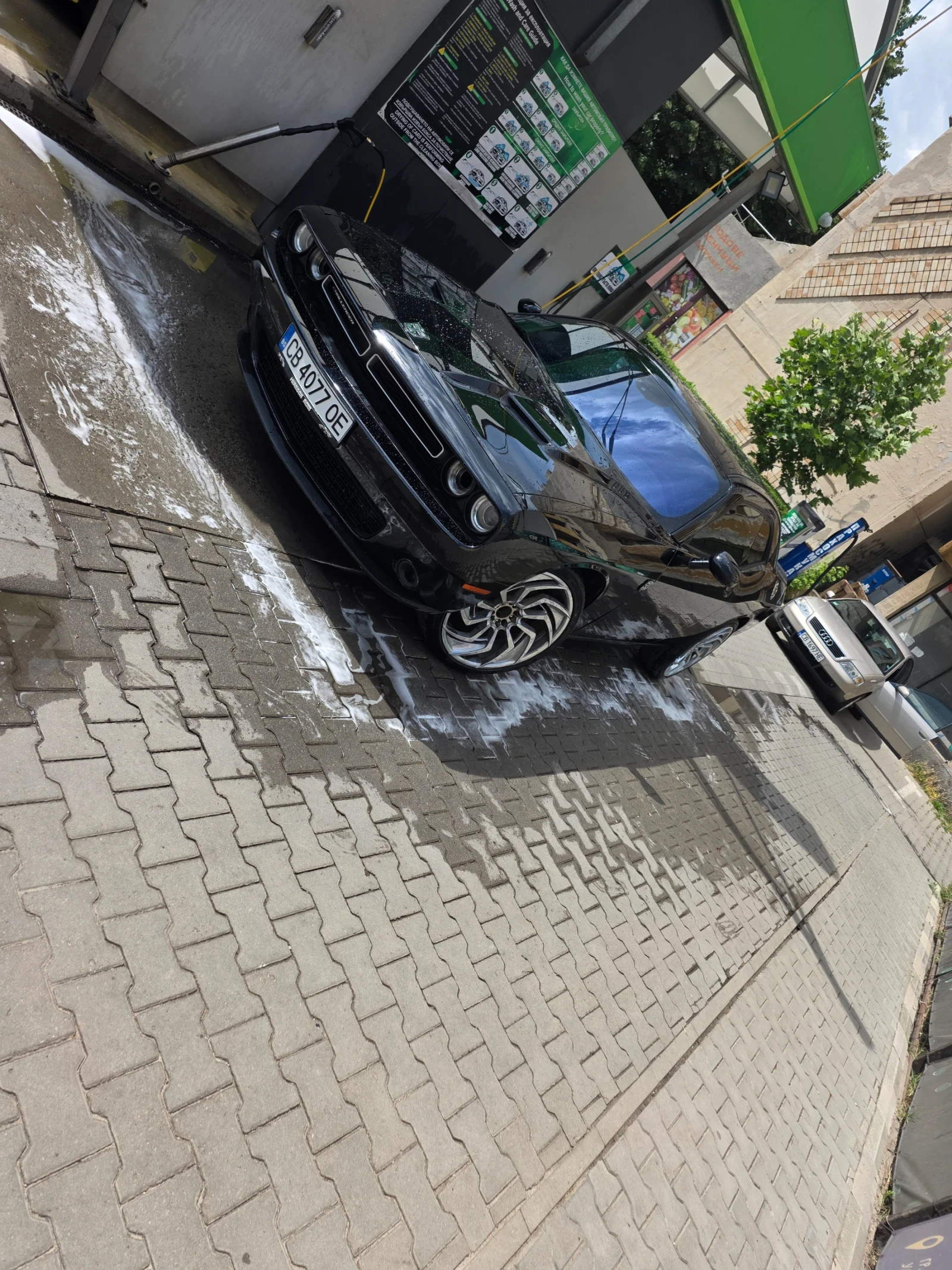 Dodge Challenger