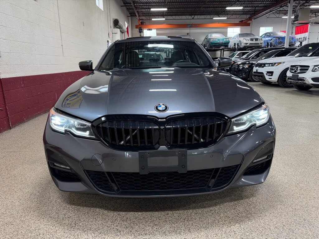 BMW 330 i* XDRIVE* MSPORT* HEAD-UP* AMBIENT* ПОДГРЕВ* CAM