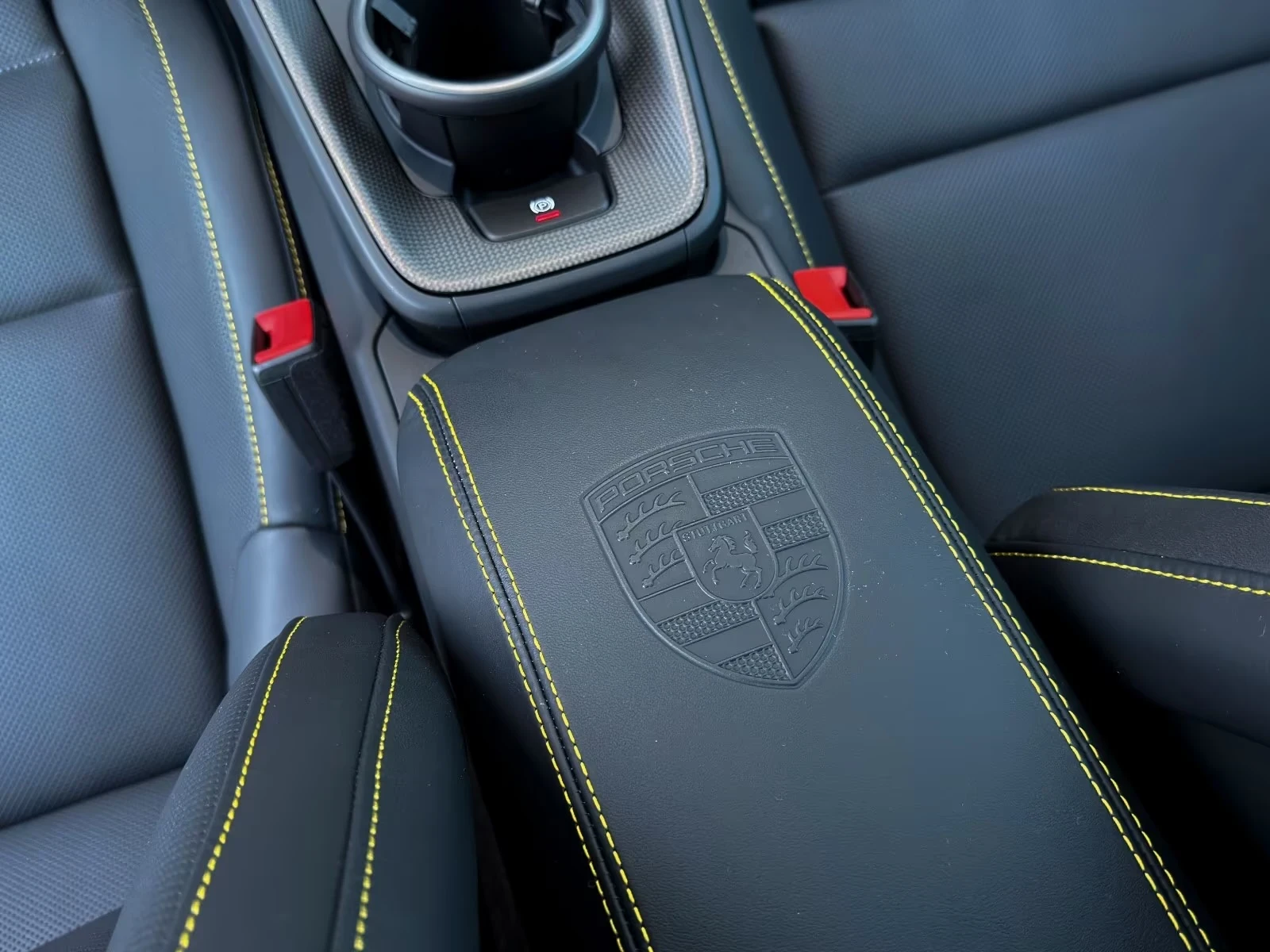Porsche 911 992 4S GTS* AERO PAKET* MATRIX LIGTS* BOSE* 360*  | Mobile.bg � ����������� 12