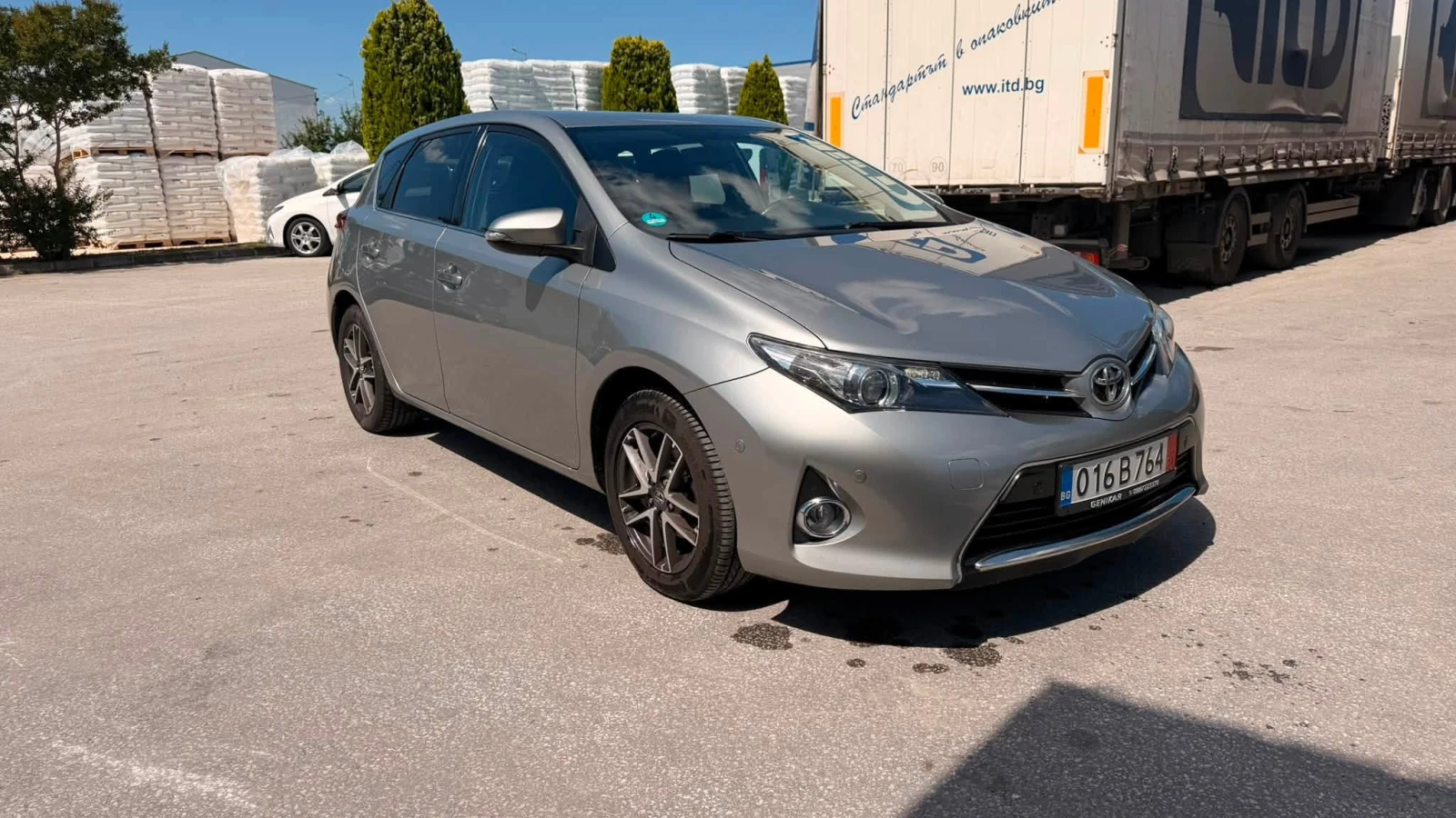 Toyota Auris 1.6 ������ | Mobile.bg � ����������� 1