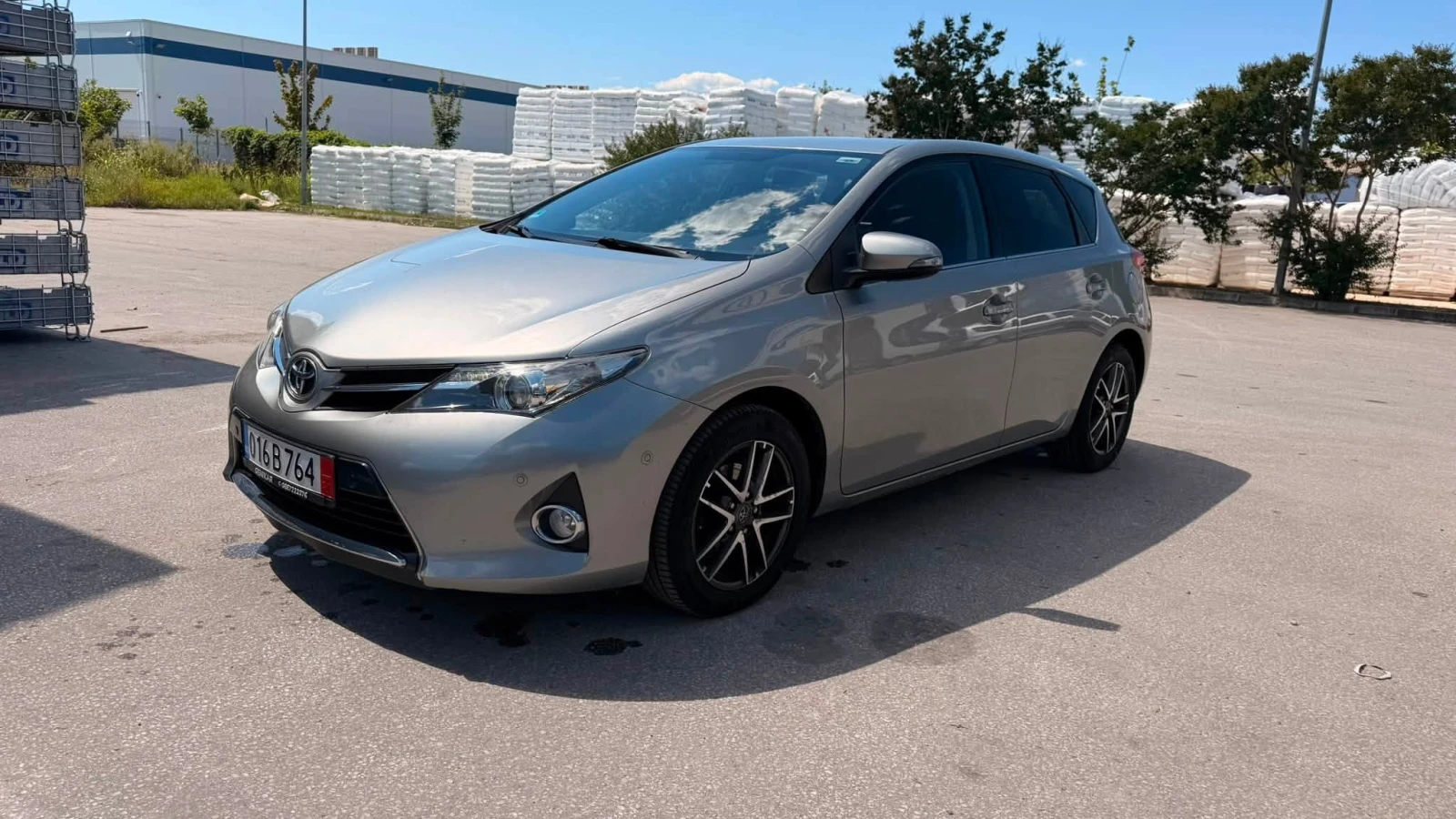 Toyota Auris 1.6 ������ | Mobile.bg � ����������� 2